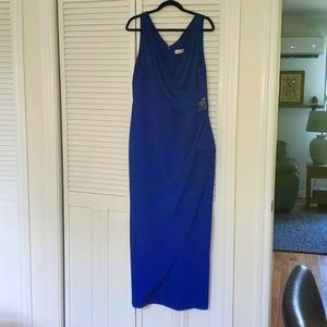 Formal dress size 16 Canadian...14 US